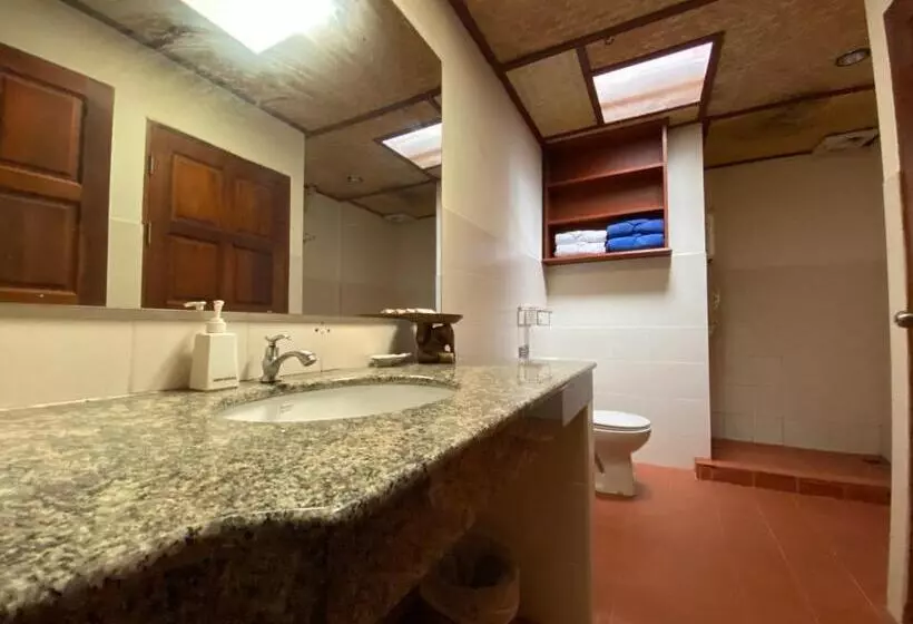 Friendship Beach Resort & Atmanjai Wellness Centre