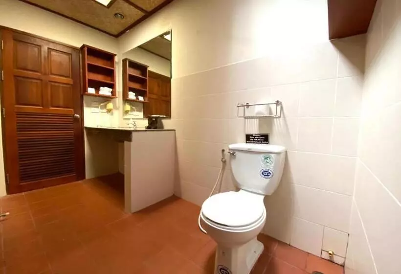 Friendship Beach Resort & Atmanjai Wellness Centre