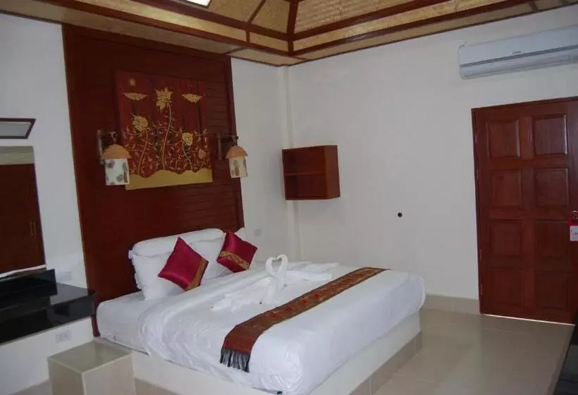 Friendship Beach Resort & Atmanjai Wellness Centre