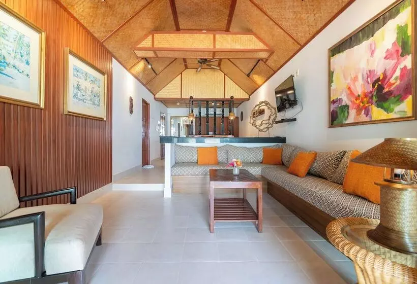 Friendship Beach Resort & Atmanjai Wellness Centre