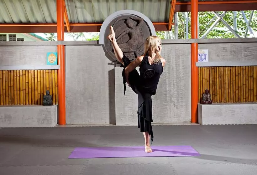 Friendship Beach Resort & Atmanjai Wellness Centre