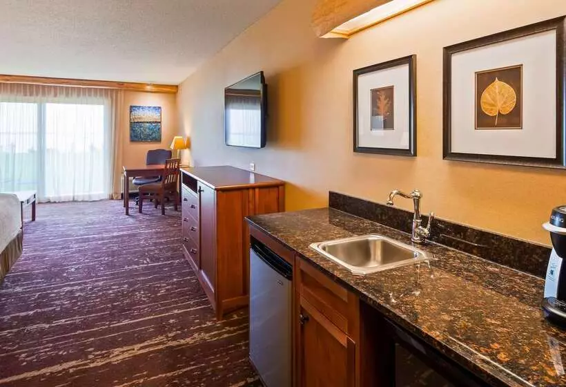 호텔 Best Western Premier The Lodge On Lake Detroit