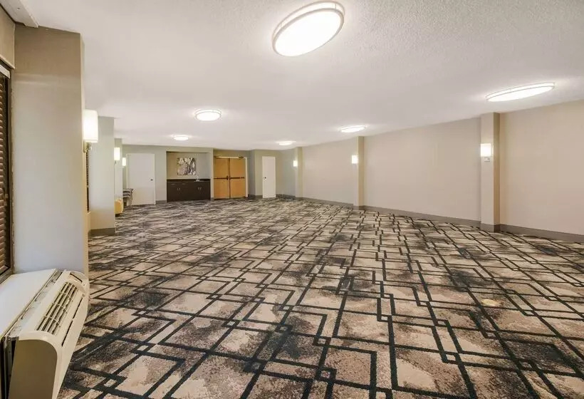 호텔 Best Western University Inn