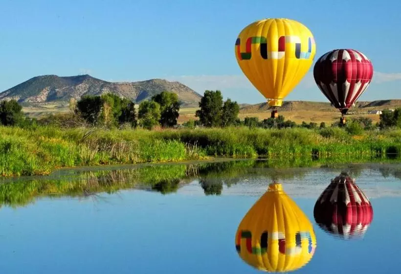 Отель Candlewood Suites Craig Northwest, An Ihg