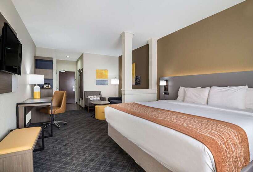 فندق Comfort Inn & Suites Victoria North