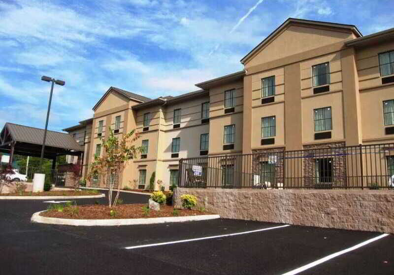 فندق Comfort Inn