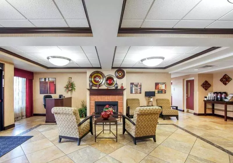 ホテル Comfort Inn