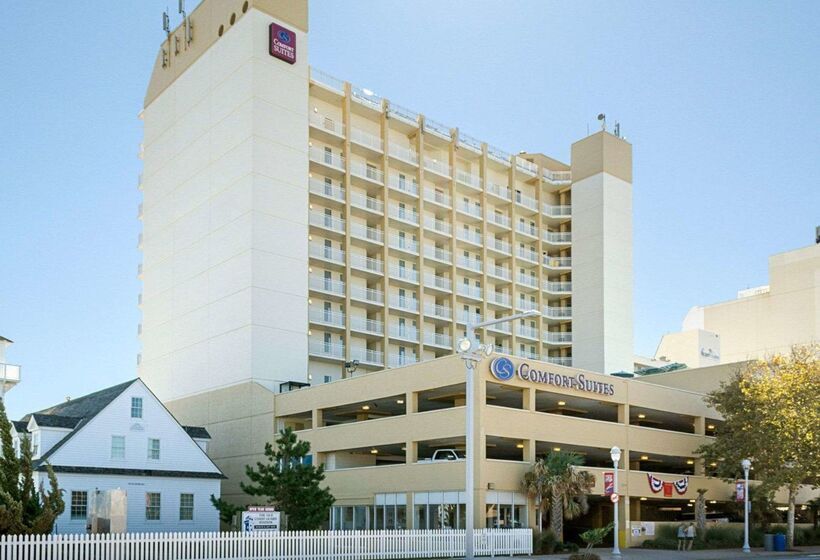 هتل Comfort Suites Beachfront