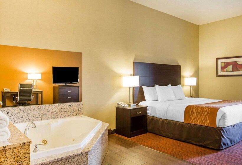 فندق Comfort Suites