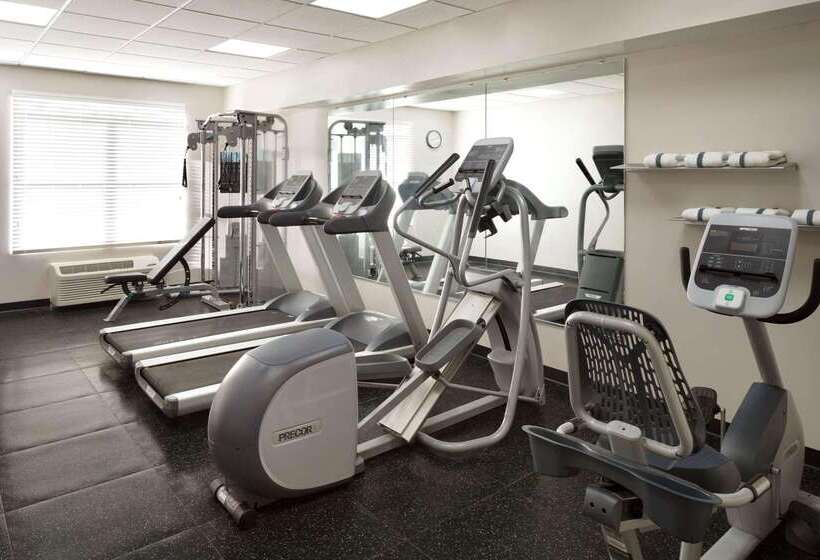 Отель Country Inn & Suites By Radisson, Camp Springs Andrews Air Force Base , Md