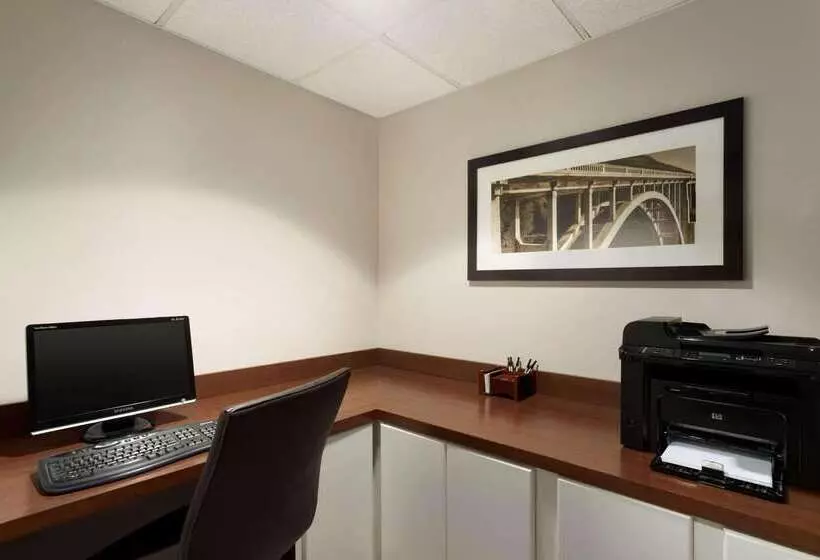 酒店 Country Inn & Suites By Radisson, Camp Springs Andrews Air Force Base , Md