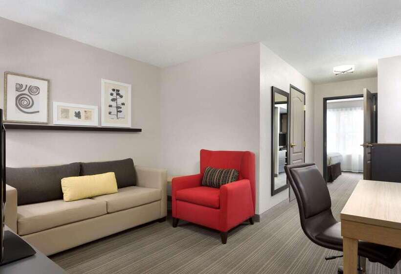 Отель Country Inn & Suites By Radisson, Camp Springs Andrews Air Force Base , Md