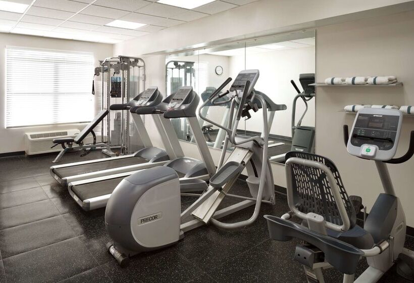 Отель Country Inn & Suites By Radisson, Camp Springs Andrews Air Force Base , Md