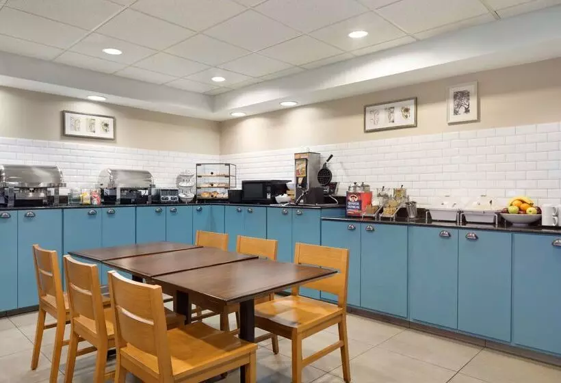 酒店 Country Inn & Suites By Radisson, Camp Springs Andrews Air Force Base , Md