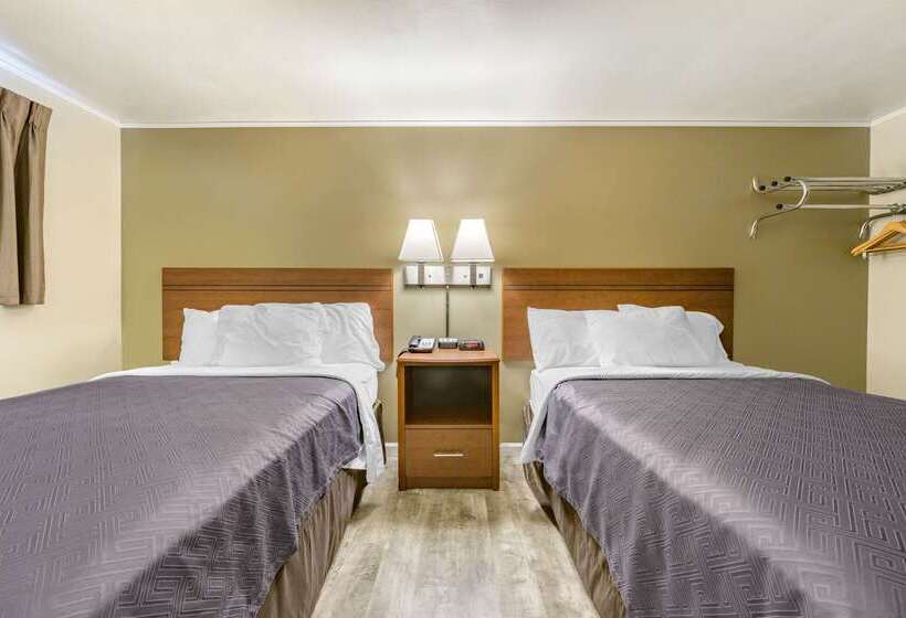 فندق Econo Lodge Bellefonte I99