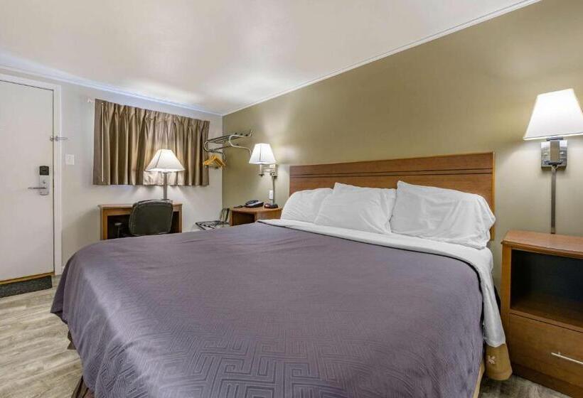 فندق Econo Lodge Bellefonte I99