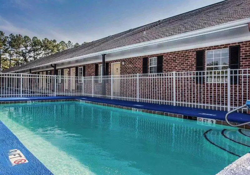 ホテル Econo Lodge