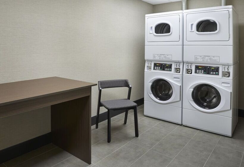 فندق Four Points By Sheraton Hamilton  Stoney Creek