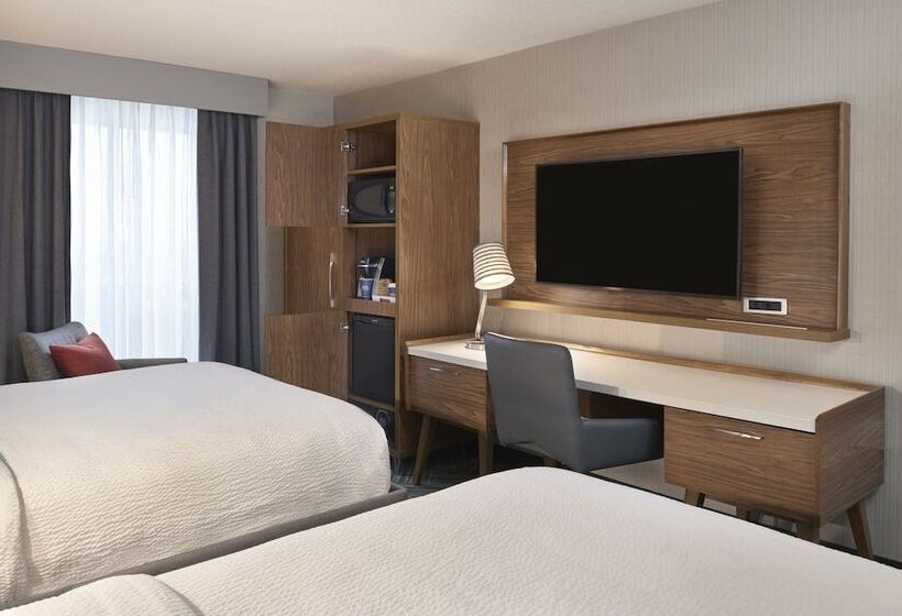 فندق Four Points By Sheraton Hamilton  Stoney Creek