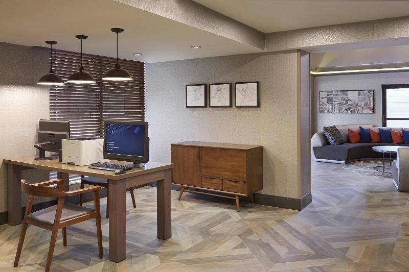 فندق Four Points By Sheraton Hamilton  Stoney Creek