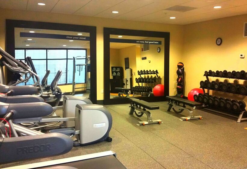 فندق Hampton Inn & Suites Salinas