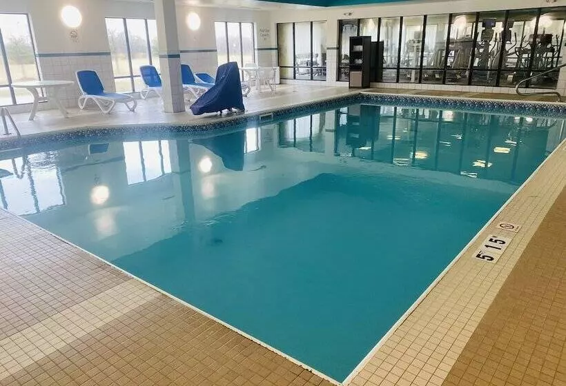 בית מלון כפרי Holiday Inn Express And Suites Detroit North Troy, An Ihg