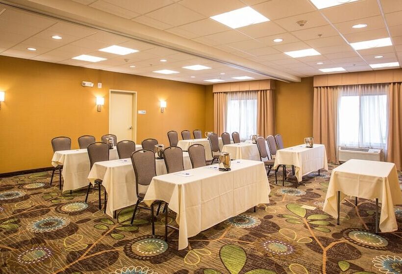 هتل Holiday Inn Express Pocatello, An Ihg