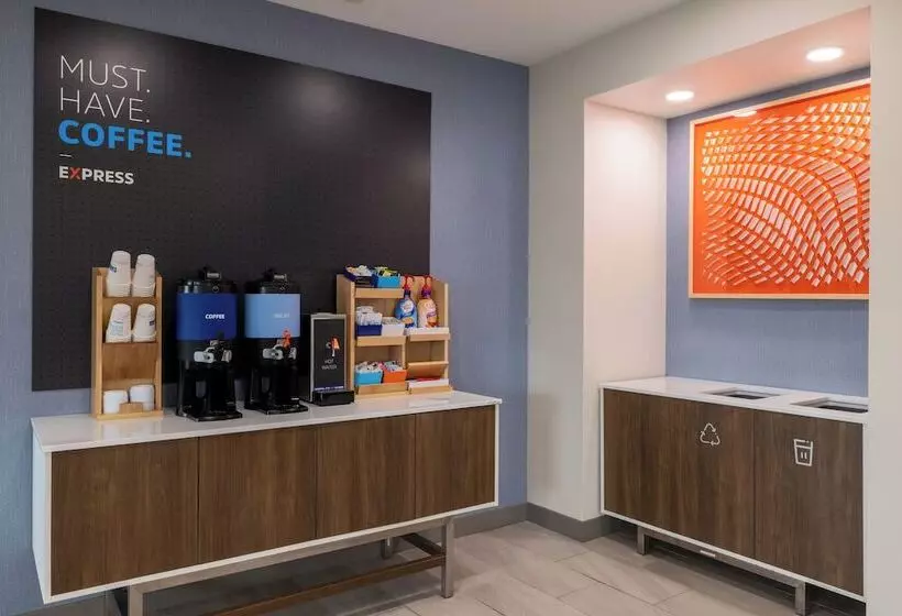 호텔 Holiday Inn Express Rochester South   Mayo Area, An Ihg