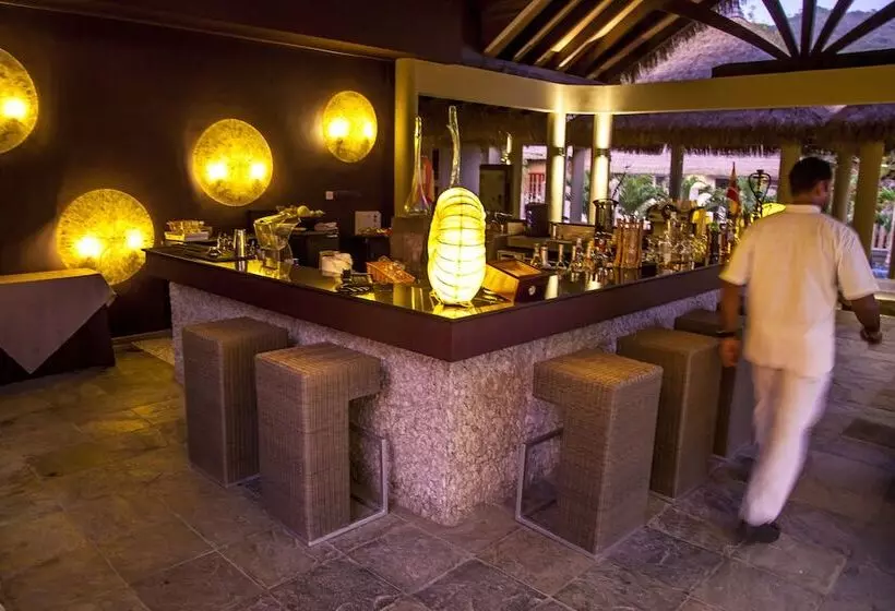 호텔 Le Domaine De L Orangeraie Resort And Spa