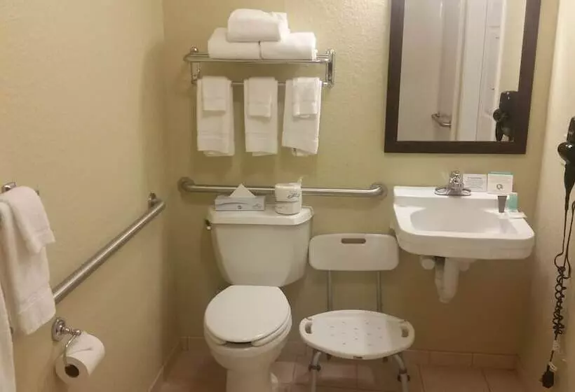 Отель Mainstay Suites Coralville  Iowa City