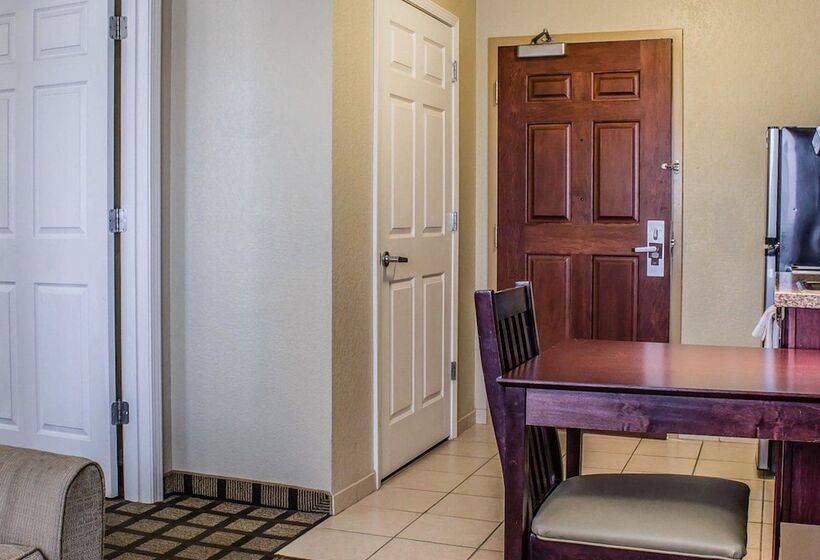 호텔 Mainstay Suites Coralville Iowa City