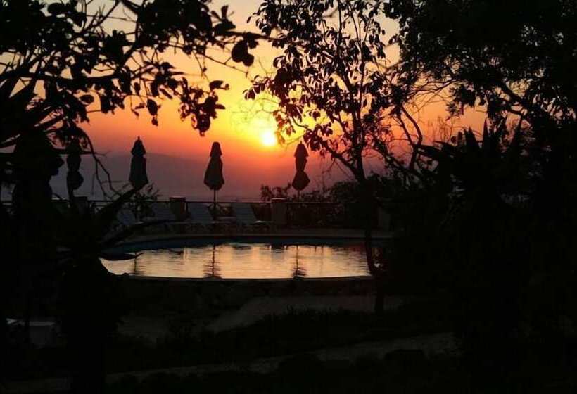 בית מלון כפרי Pakamisa Private Game Reserve