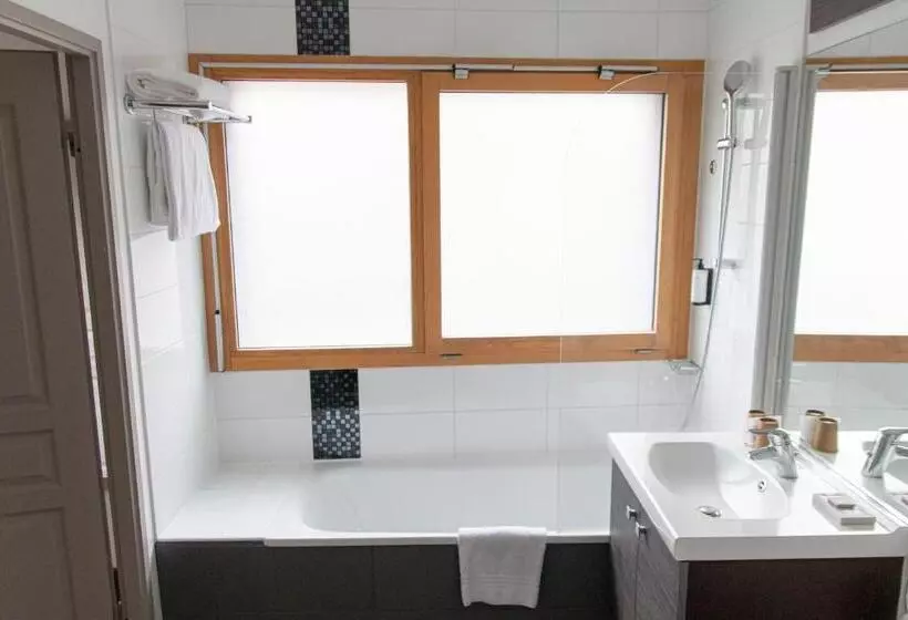 هتل Residhome Paris Issy Les Moulineaux