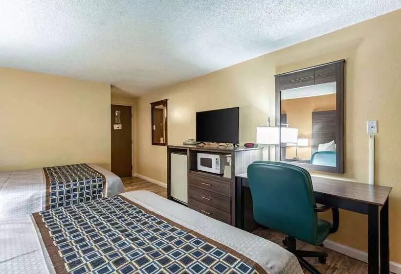 ホテル Rodeway Inn