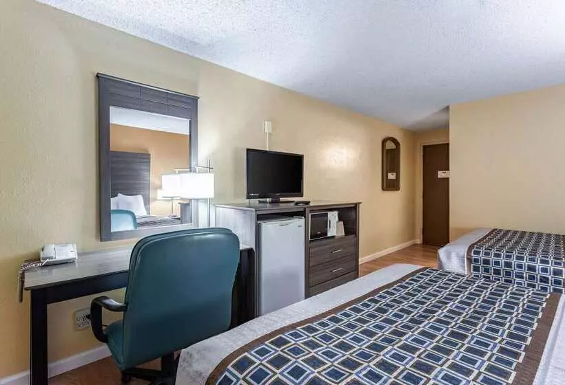 ホテル Rodeway Inn