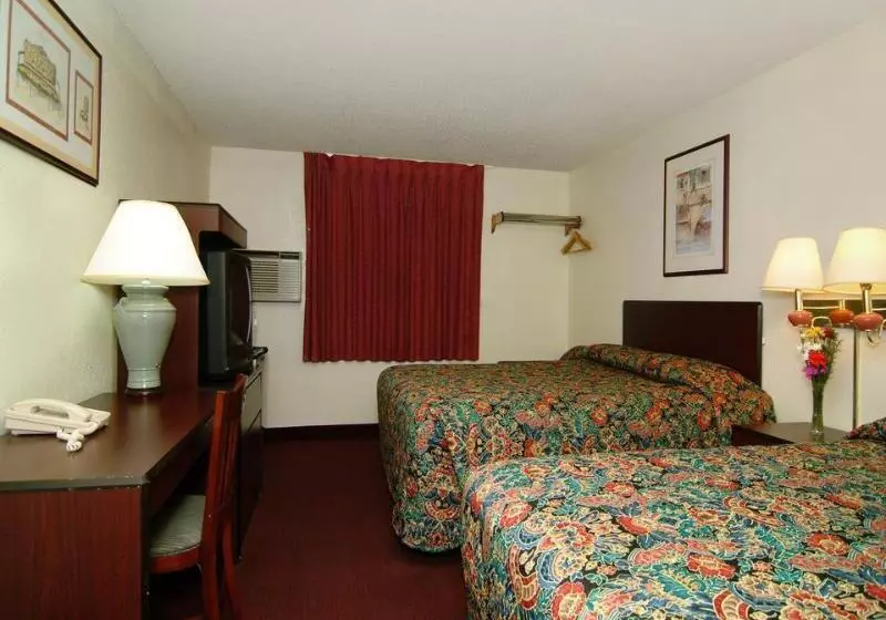 ホテル Rodeway Inn