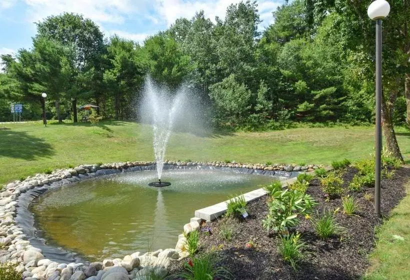 酒店 Rodeway Inn Springhills Lake George