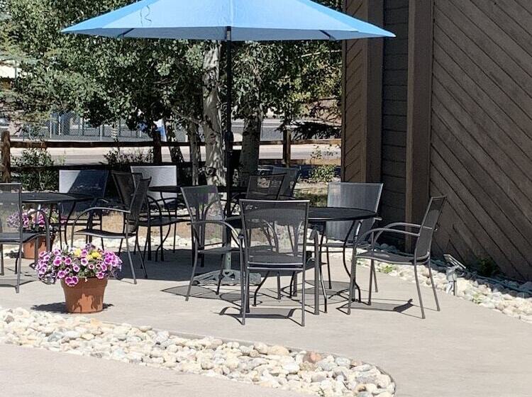 فندق Baymont By Wyndham Monte Vista