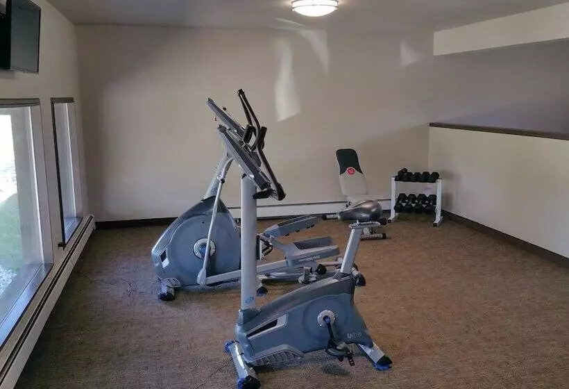 Отель Baymont By Wyndham Monte Vista