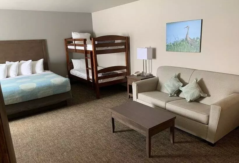 Отель Baymont By Wyndham Monte Vista