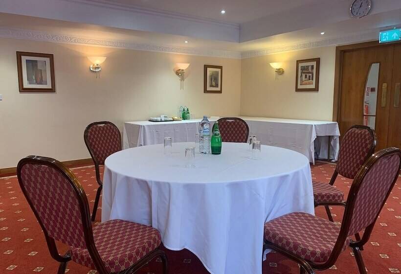 Savera Hotel South Ruislip