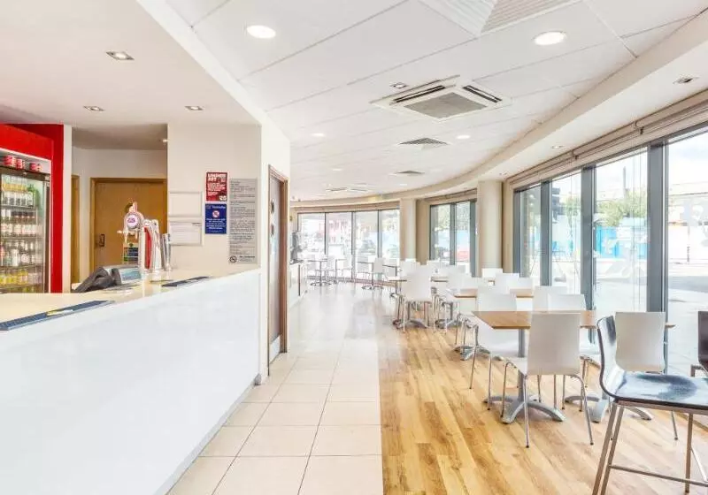 ホテル Travelodge London Greenwich