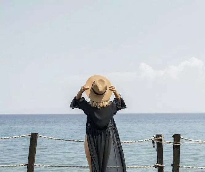 Hotel Villa Di Mare Seaside Suites