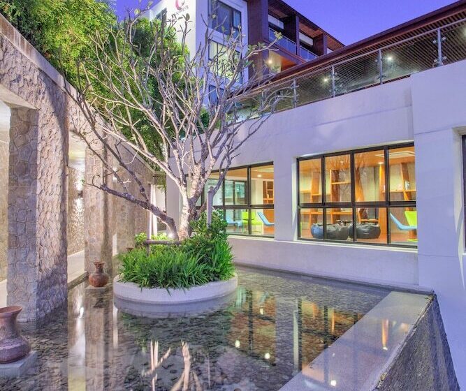 בית מלון כפרי Zenmaya Oceanfront Phuket, Trademark Collection By Wyndham