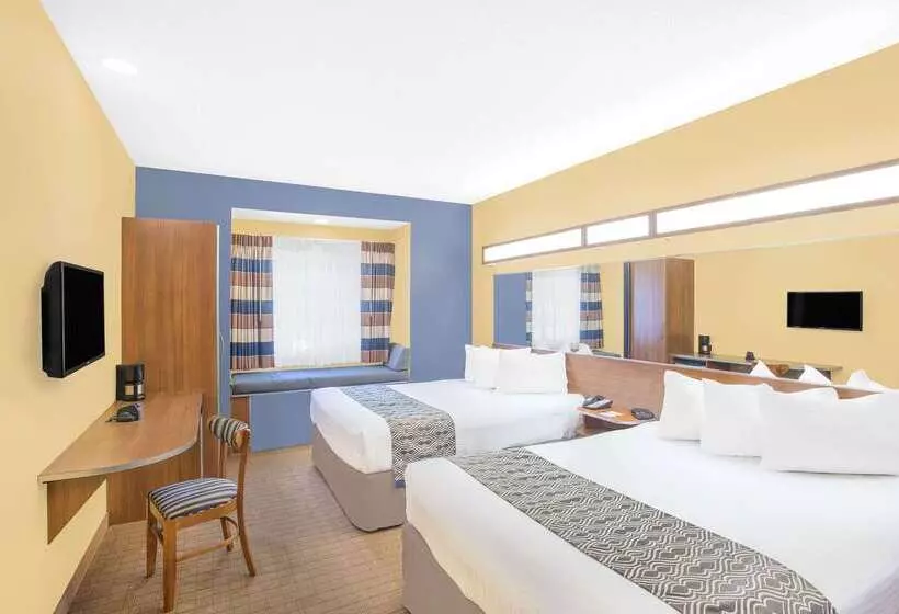 Microtel Inn & Suites Chili/rochester
