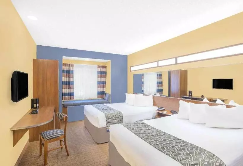 Microtel Inn & Suites Chili/rochester