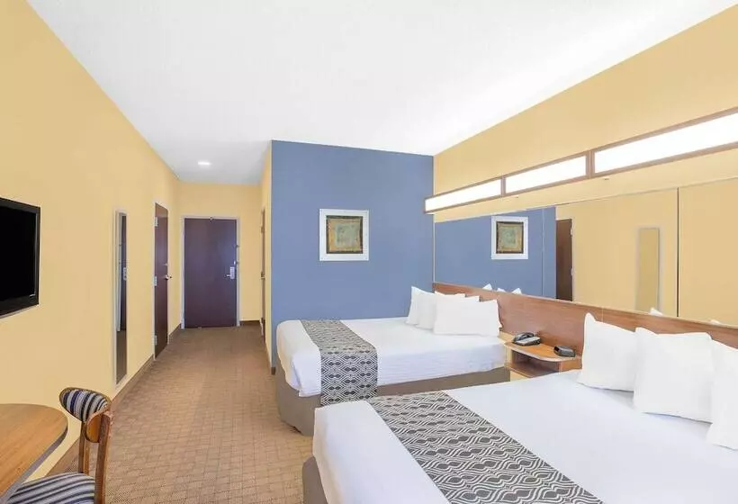 Microtel Inn & Suites Chili/rochester