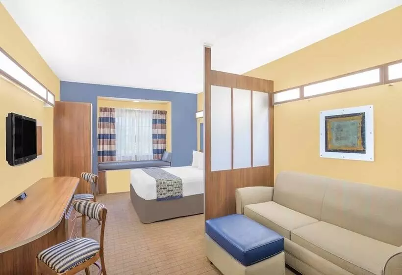 Microtel Inn & Suites Chili/rochester