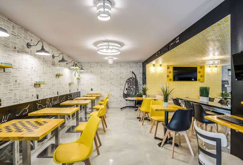 汽车旅馆  Clarion Pointe Tallahassee State Capitol