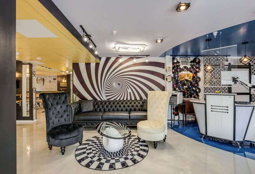 汽车旅馆  Clarion Pointe Tallahassee State Capitol